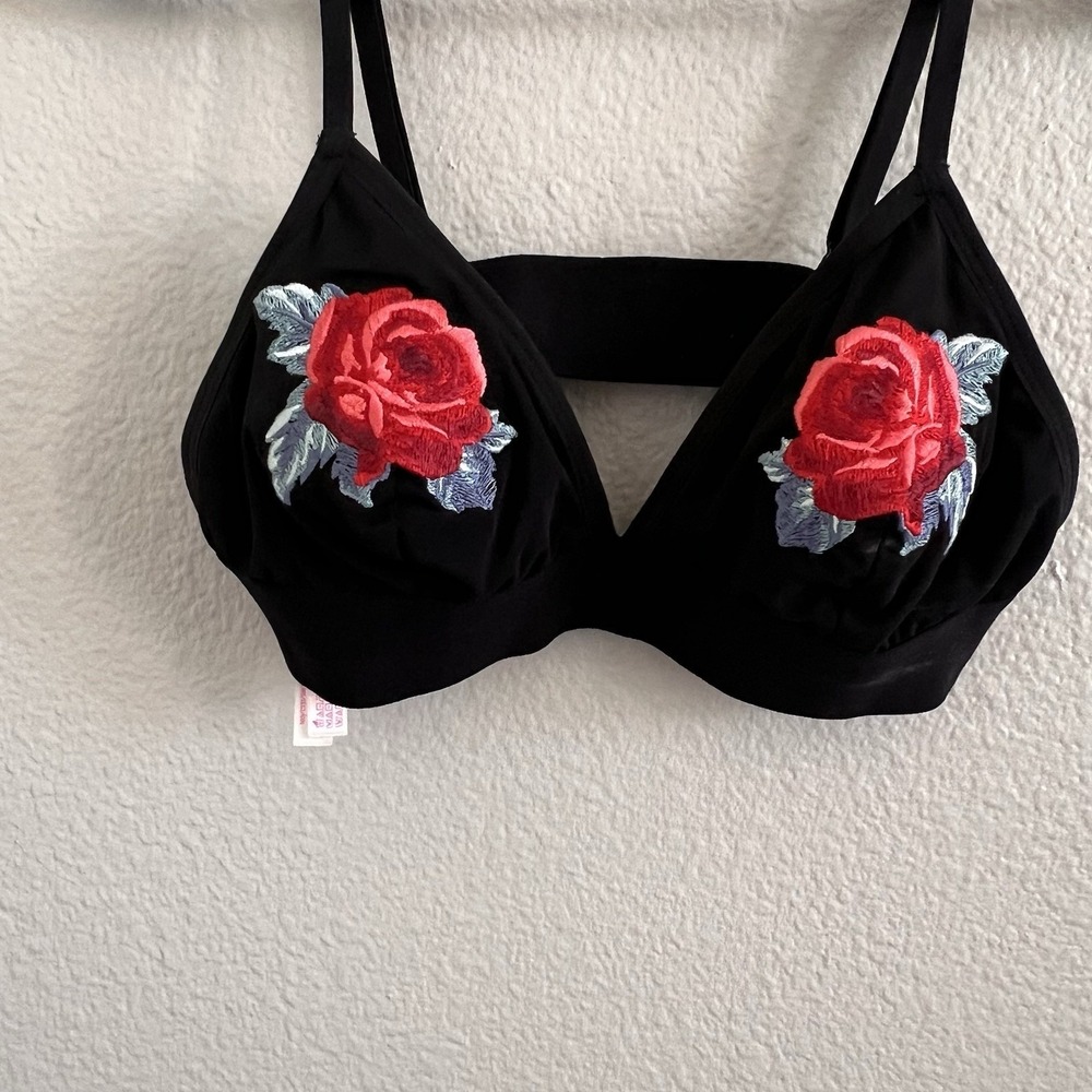 Victoria's Sectret PINK Large Lace Triangle Bra Top Emboridered Roses